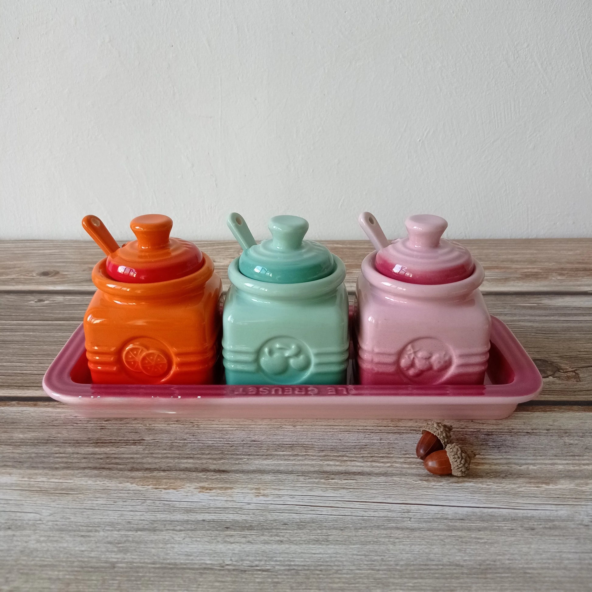 Pote de Temperos em Cerâmica